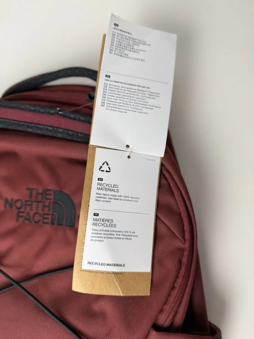 The North Face Unisex Jester Everyday Laptop Backpack Sumac/TNF Black 28L